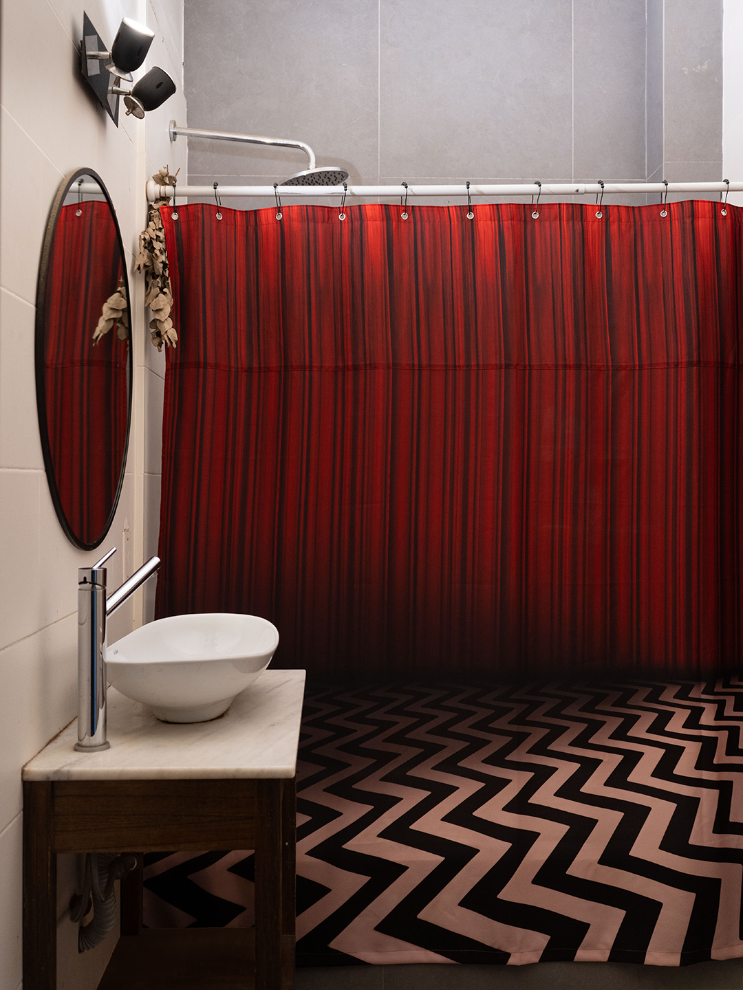 TWIN PEAKS